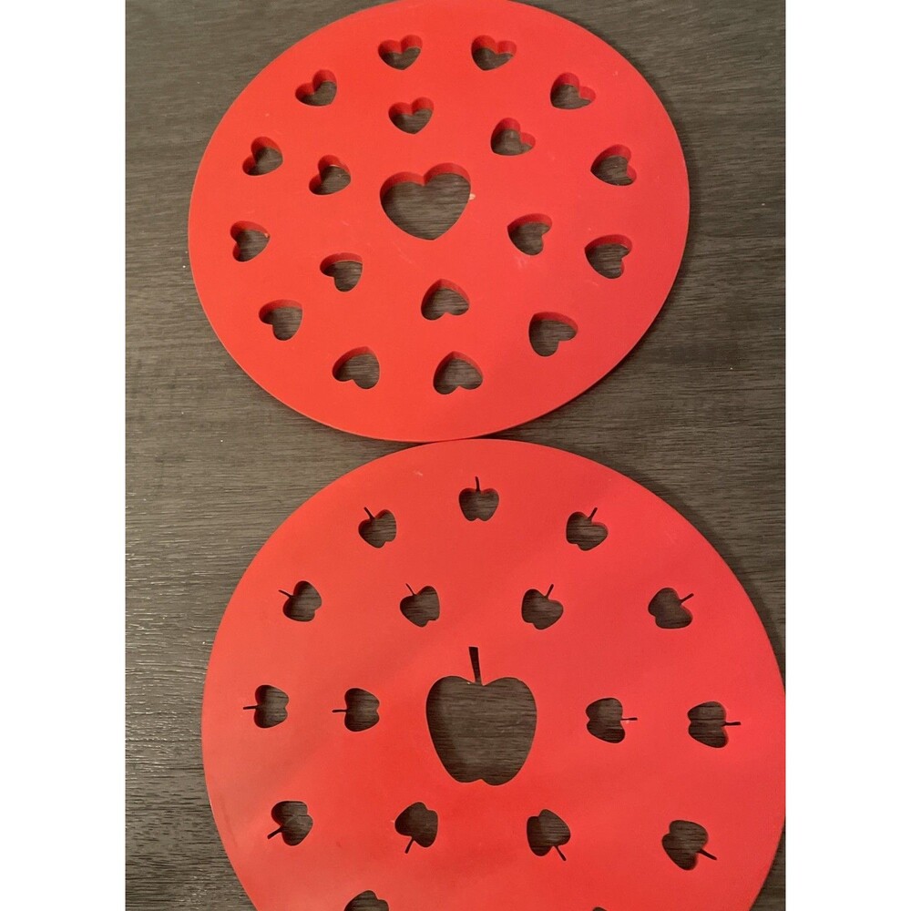 Apple Pie Top Crust Cutter Pastry Press Mold  Red Plastic 9.75" Apples Hearts